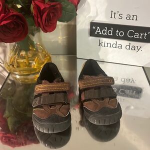 Umi Kids Sneakers - Brown and Black